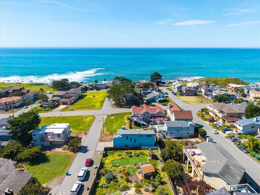 333 Hastings St, Cambria, CA 93428