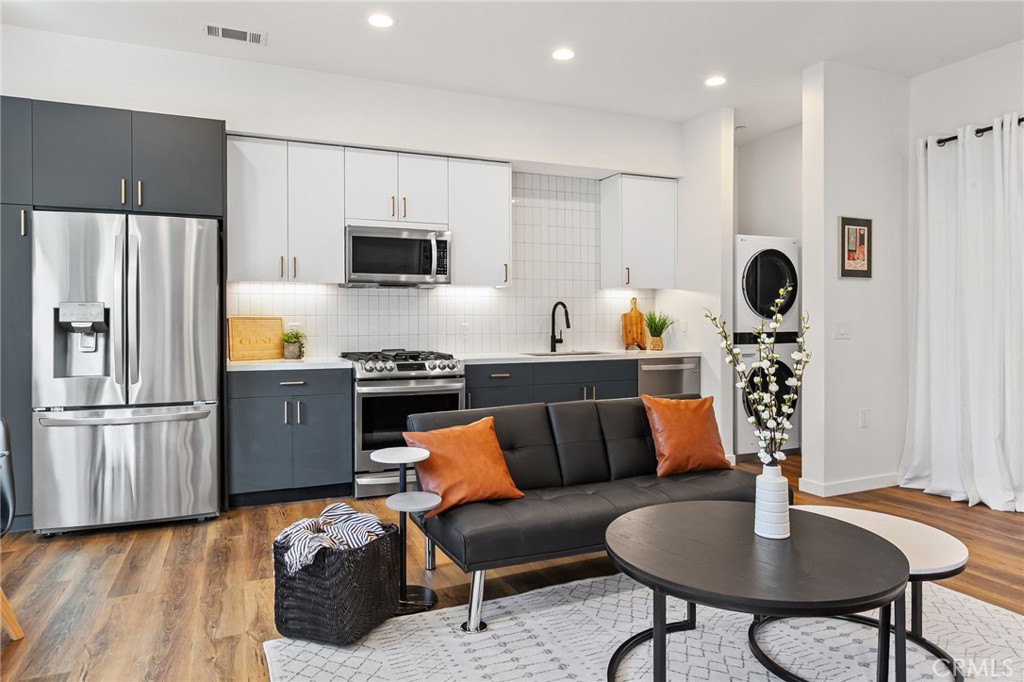 265 Bridge #104, San Luis Obispo, CA 93401