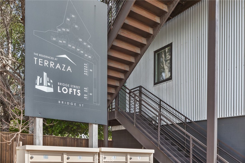 265 Bridge #104, San Luis Obispo, CA 93401