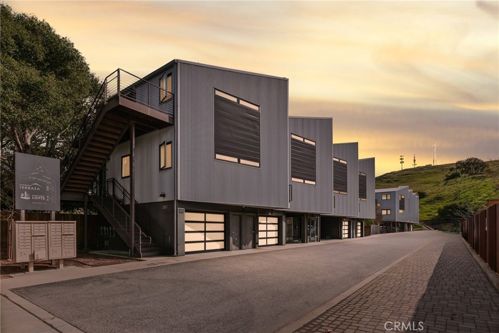 265 Bridge #104, San Luis Obispo, CA 93401