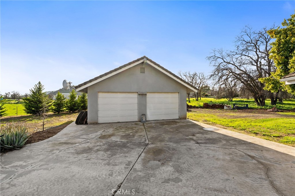 39500 Millwood #C, Woodlake, CA 93286