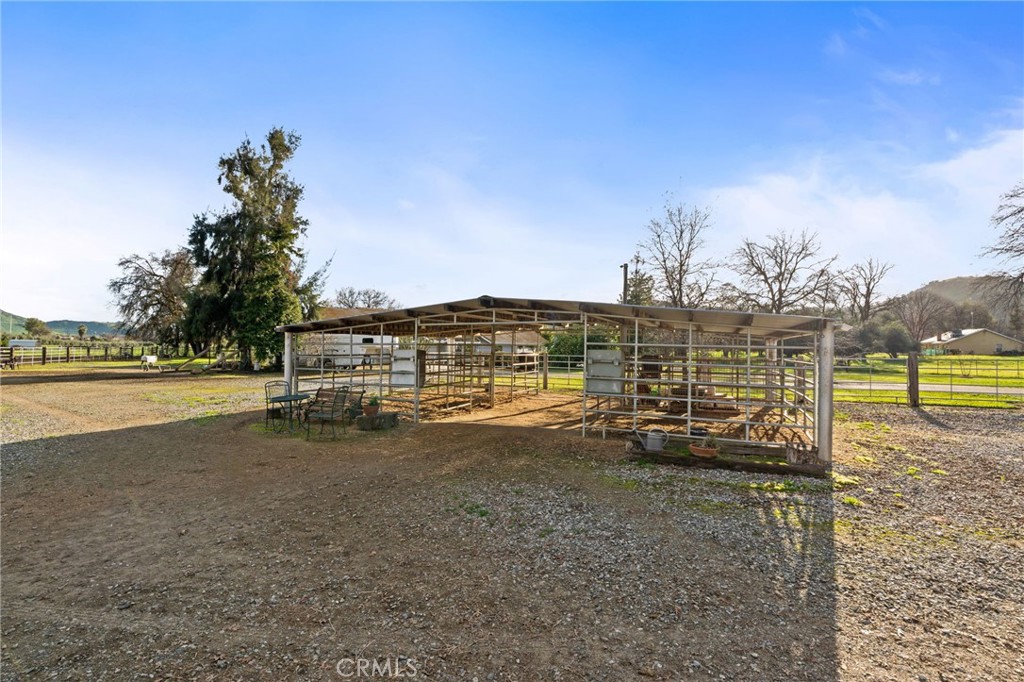 39500 Millwood #C, Woodlake, CA 93286
