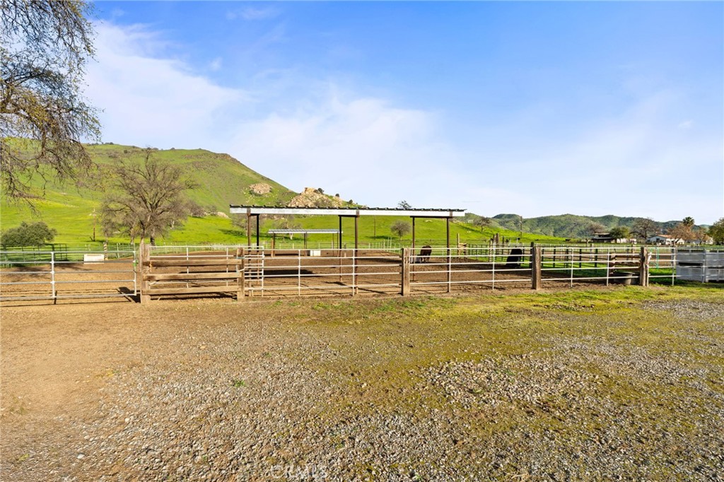 39500 Millwood #C, Woodlake, CA 93286