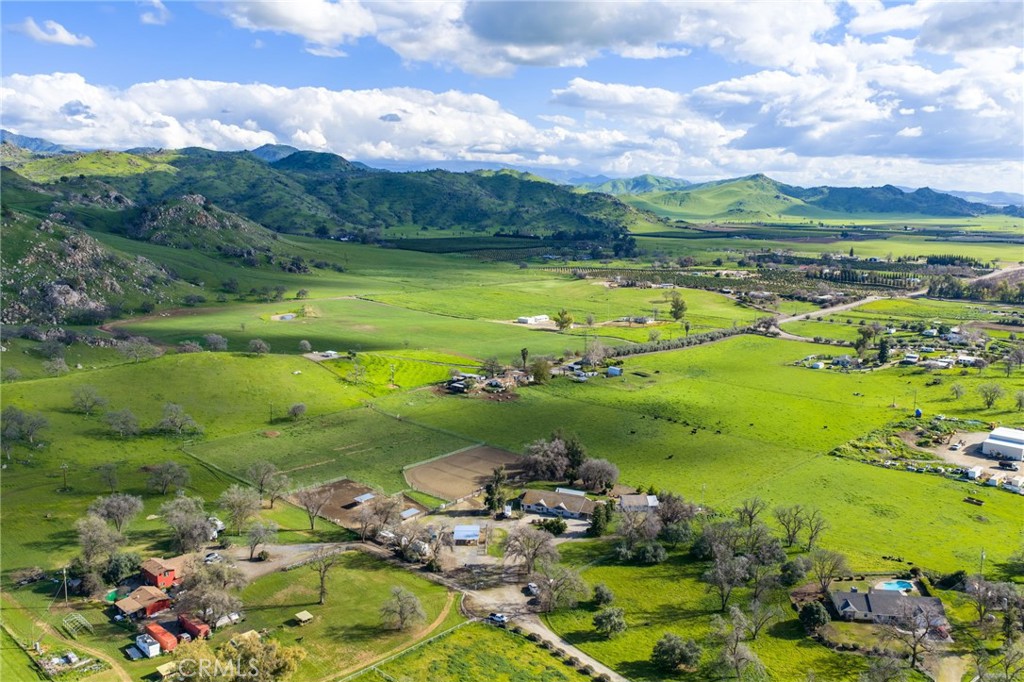 39500 Millwood #C, Woodlake, CA 93286