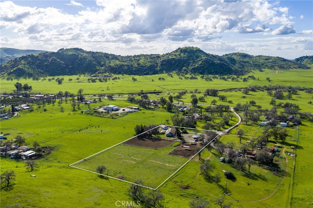 39500 Millwood #C, Woodlake, CA 93286