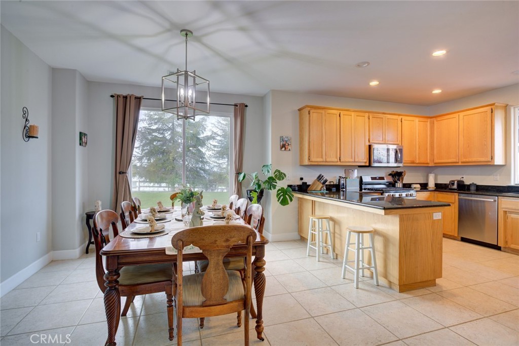 5095 White Tail Place, Paso Robles, CA 93446