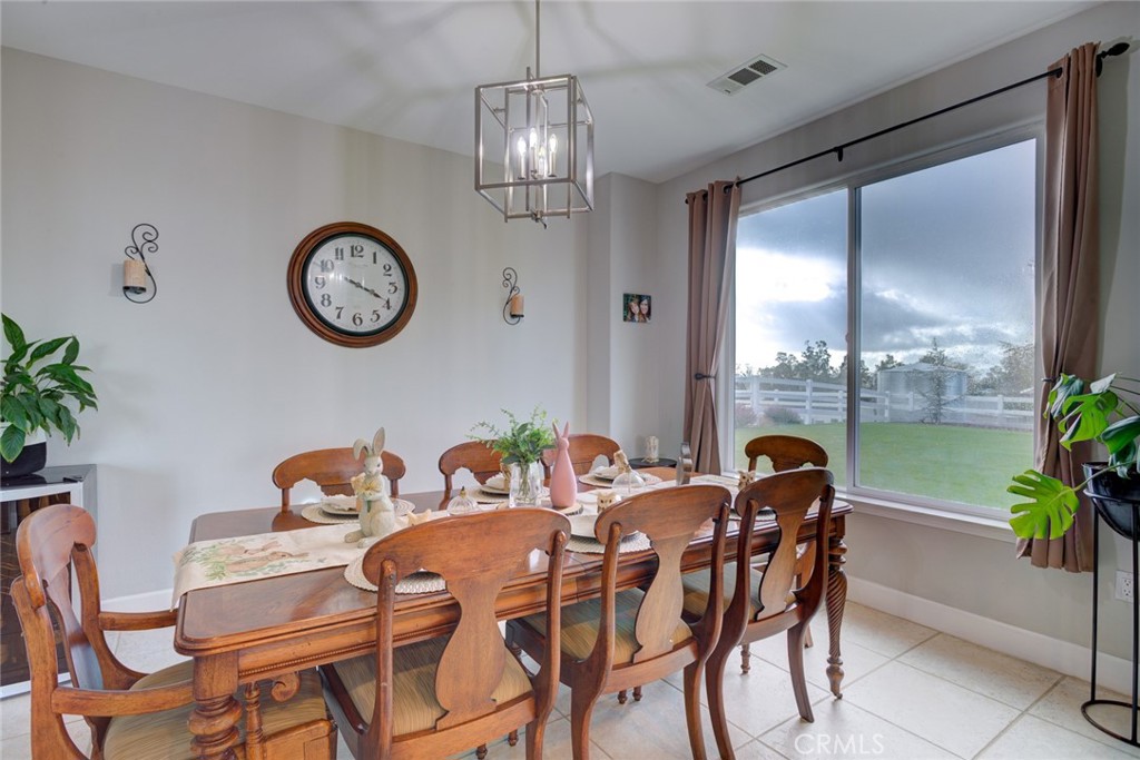 5095 White Tail Place, Paso Robles, CA 93446