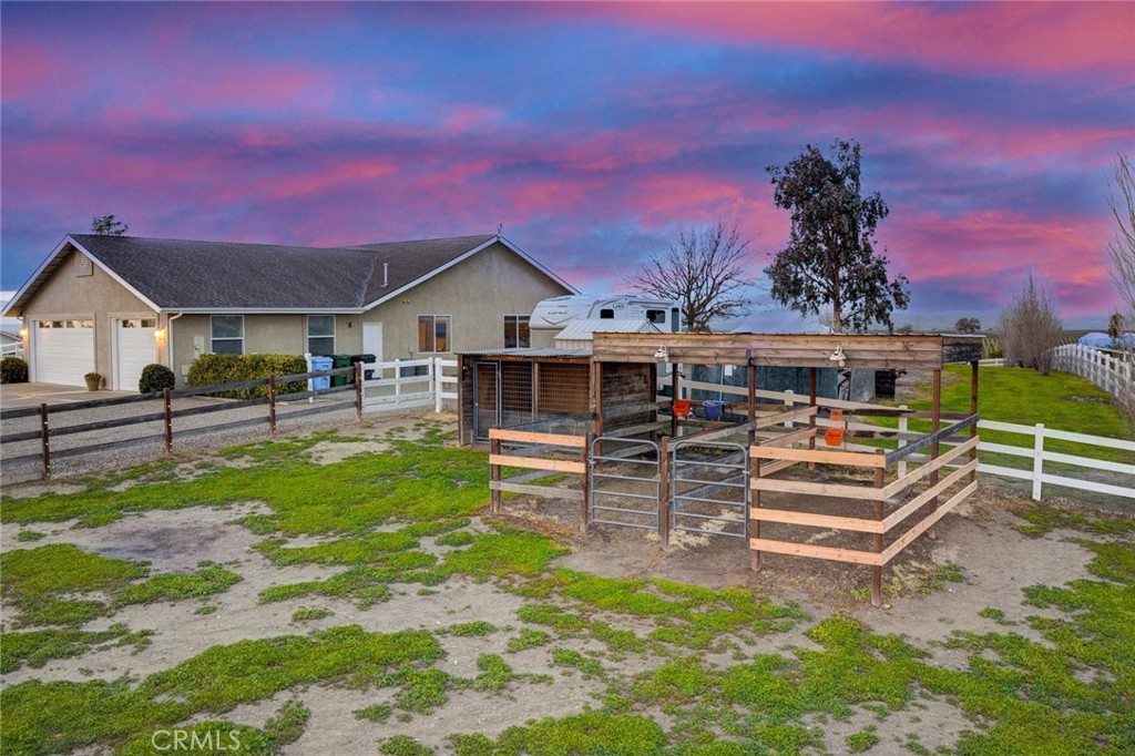 5095 White Tail Place, Paso Robles, CA 93446