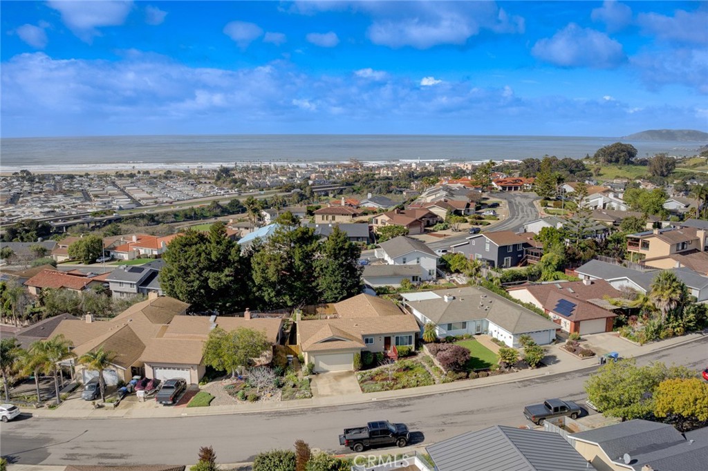 171 Surf St, Pismo Beach, CA 93449