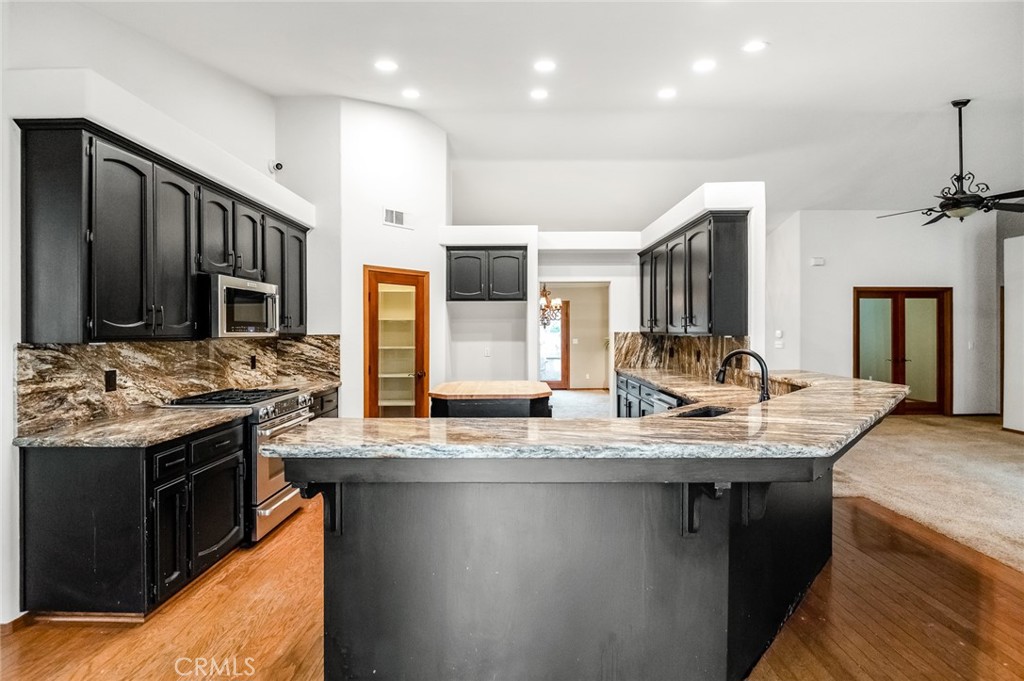 5417 W Buena Vista, Visalia, CA 93291