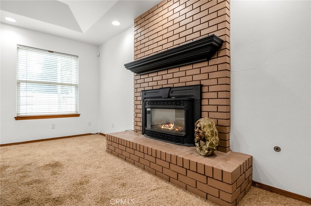 5417 W Buena Vista, Visalia, CA 93291