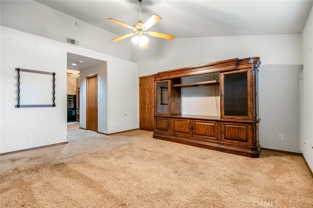 5417 W Buena Vista, Visalia, CA 93291