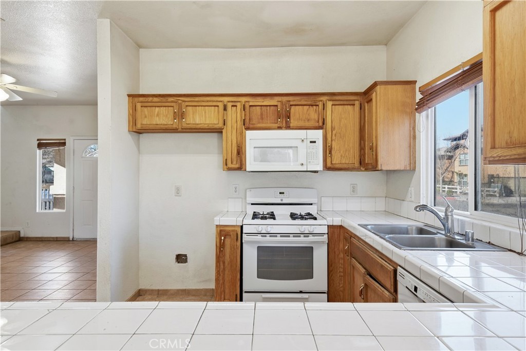 740 30th, Paso Robles, CA 93446