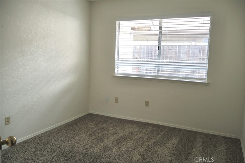 1720 Willowbank Ln, Paso Robles, CA 93446