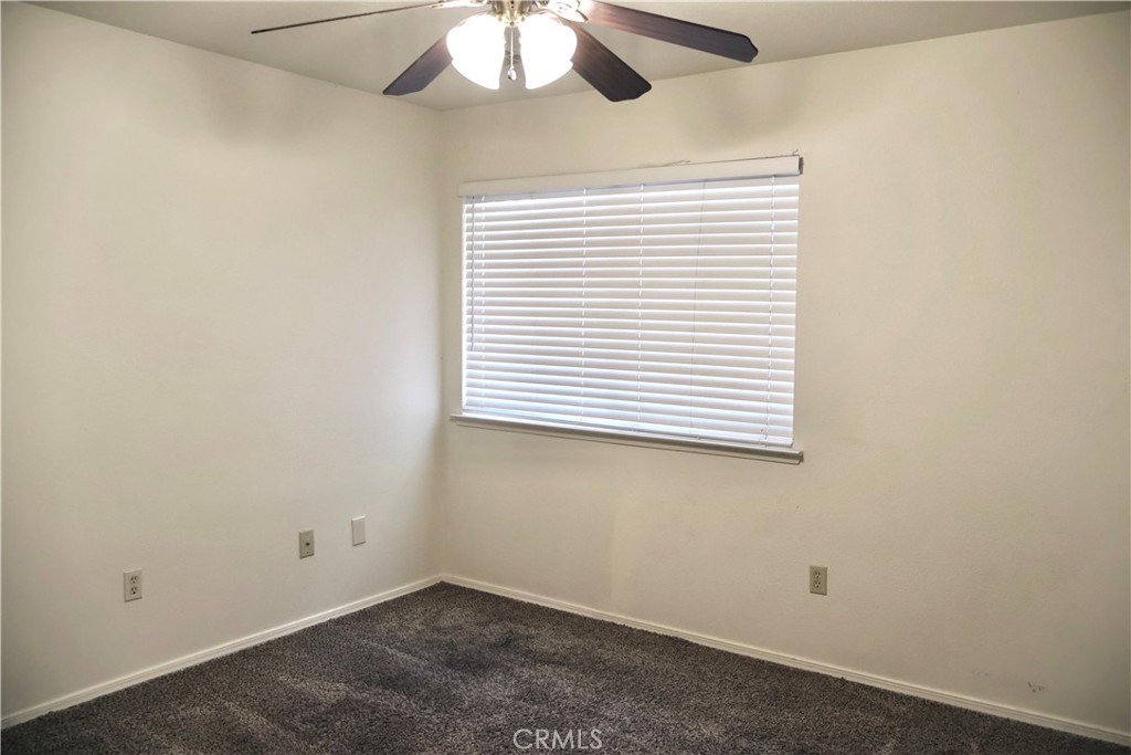 1720 Willowbank Ln, Paso Robles, CA 93446