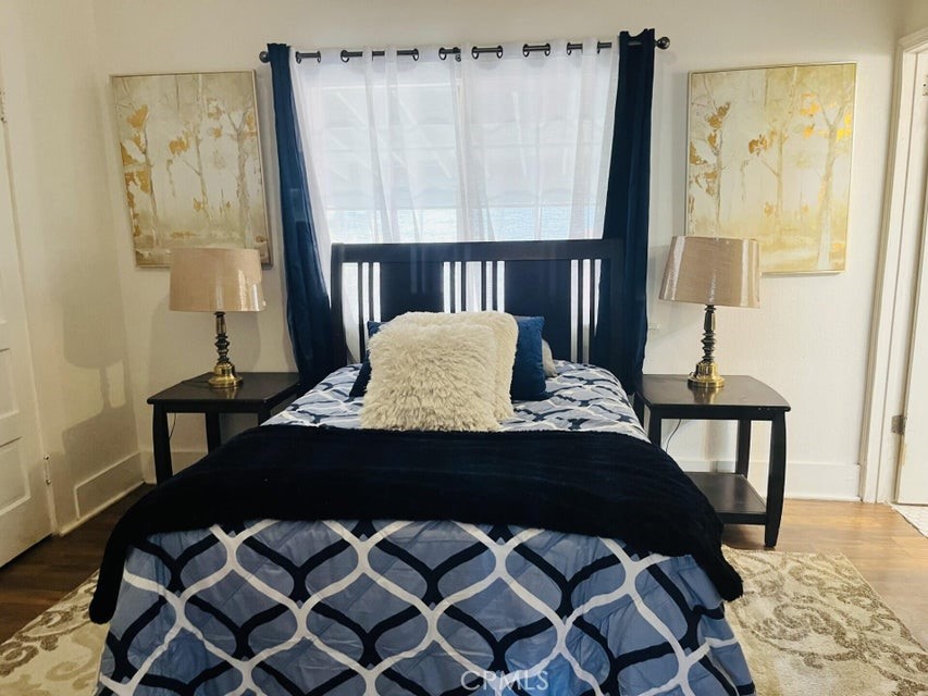 824 N Willis, Visalia, CA 93291