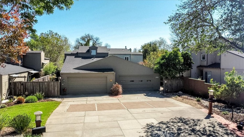 1295 Vista Del Lago, San Luis Obispo, CA 93405