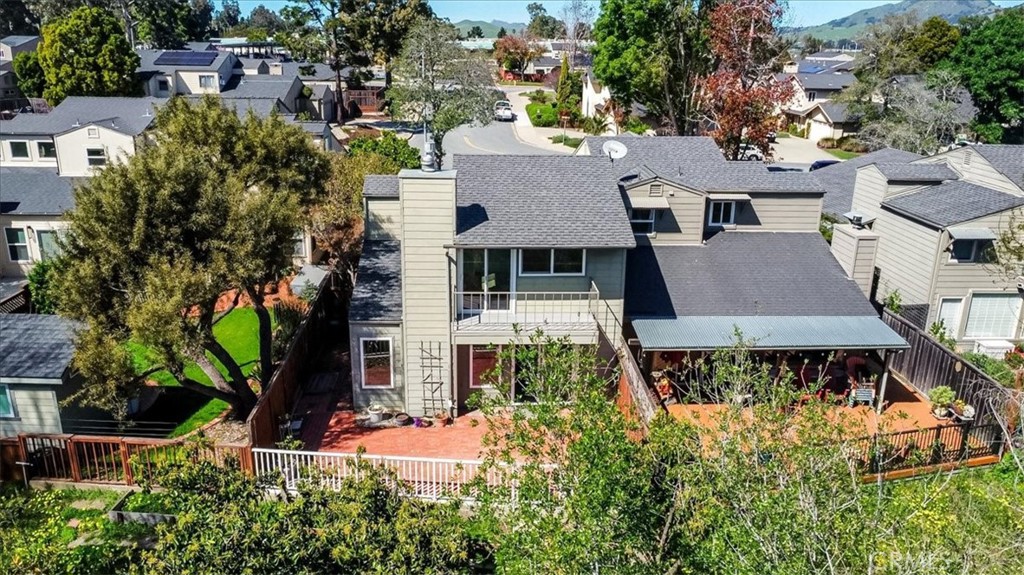 1295 Vista Del Lago, San Luis Obispo, CA 93405