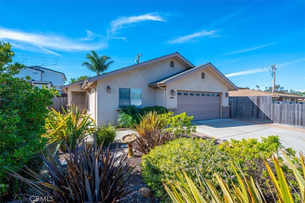 960 Las Tunas, Morro Bay, CA 93442