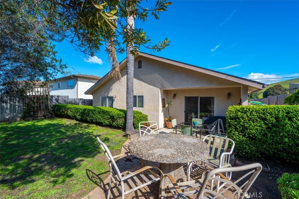 960 Las Tunas, Morro Bay, CA 93442