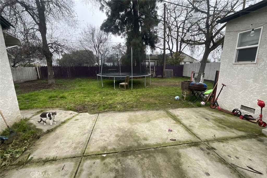 515 Neville, Hanford, CA 93230