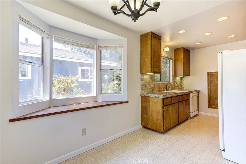 2038 Mountain View, Los Osos, CA 93402