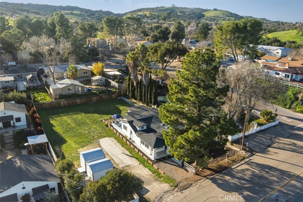 143 Vine, Paso Robles, CA 93446