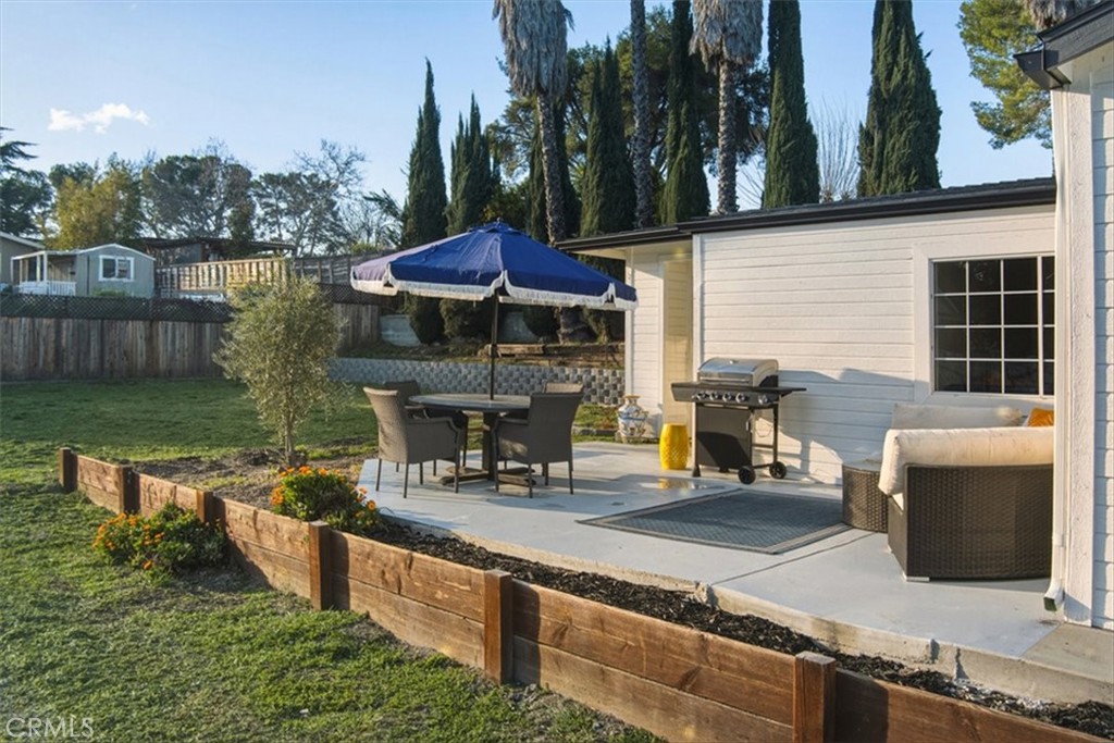 143 Vine, Paso Robles, CA 93446