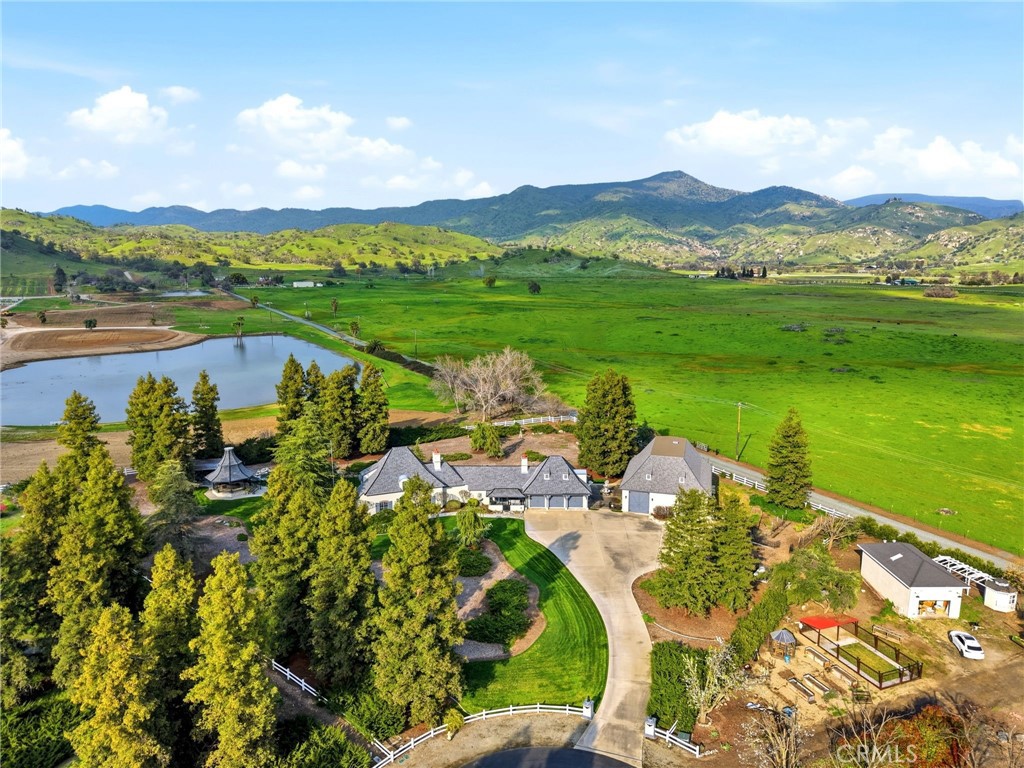 31311 Melanie Ct, Springville, CA 93265