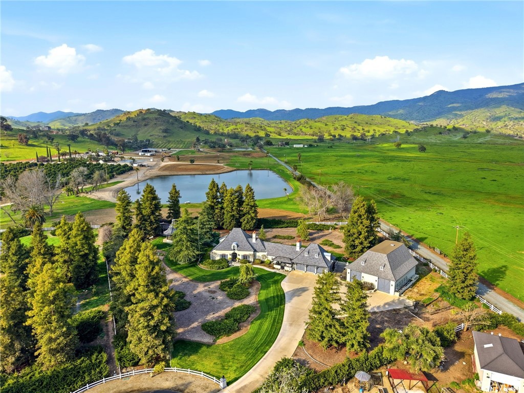 31311 Melanie Ct, Springville, CA 93265