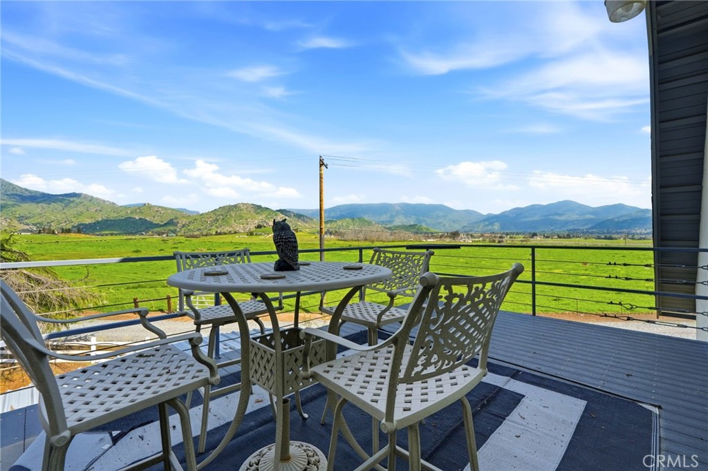 31311 Melanie Ct, Springville, CA 93265