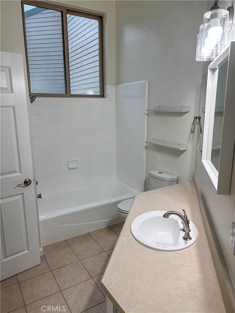 1445 Prefumo Canyon #20, San Luis Obispo, CA 93405