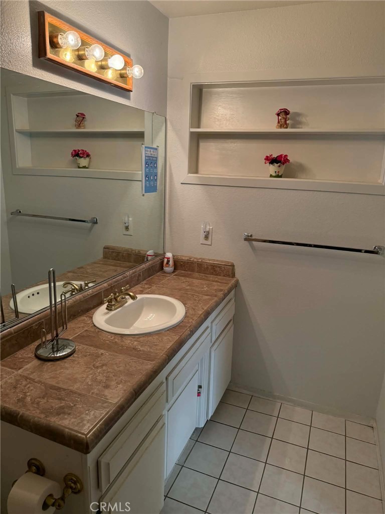 1934 Tulipwood Drive, Paso Robles, CA 93446