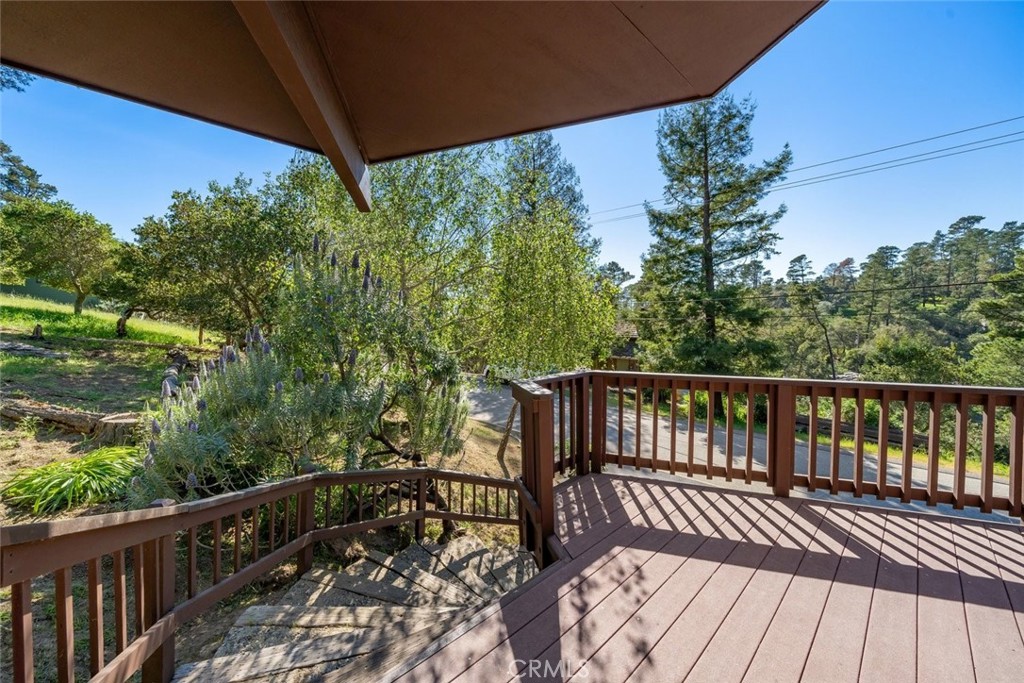 1608 Bradford Rd, Cambria, CA 93428