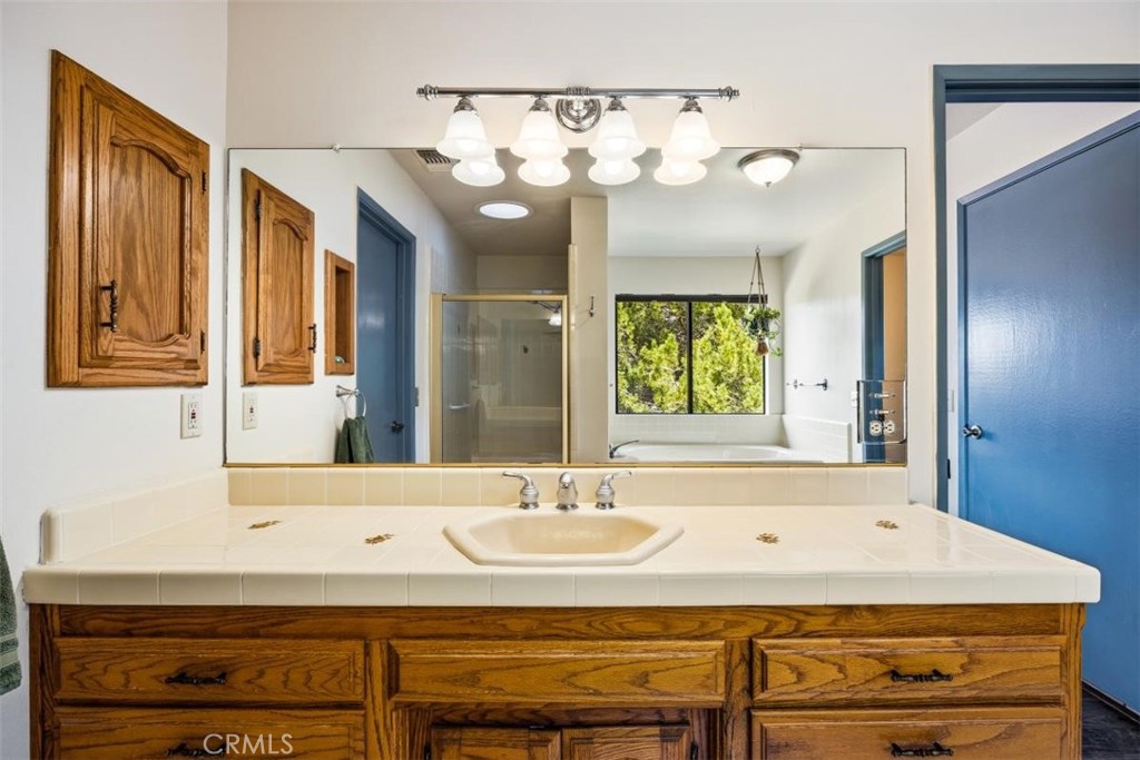 156 Anacapa Cir, San Luis Obispo, CA 93405