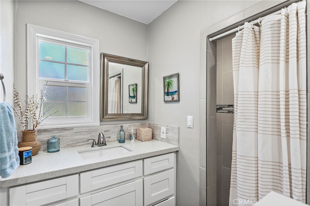 220 Capistrano Ave, Pismo Beach, CA 93449