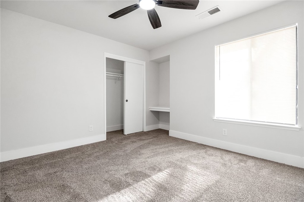 1828 S Hillcrest, Visalia, CA 93292