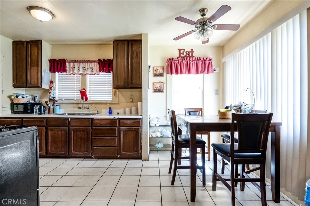 414 W Cameron, Hanford, CA 93230