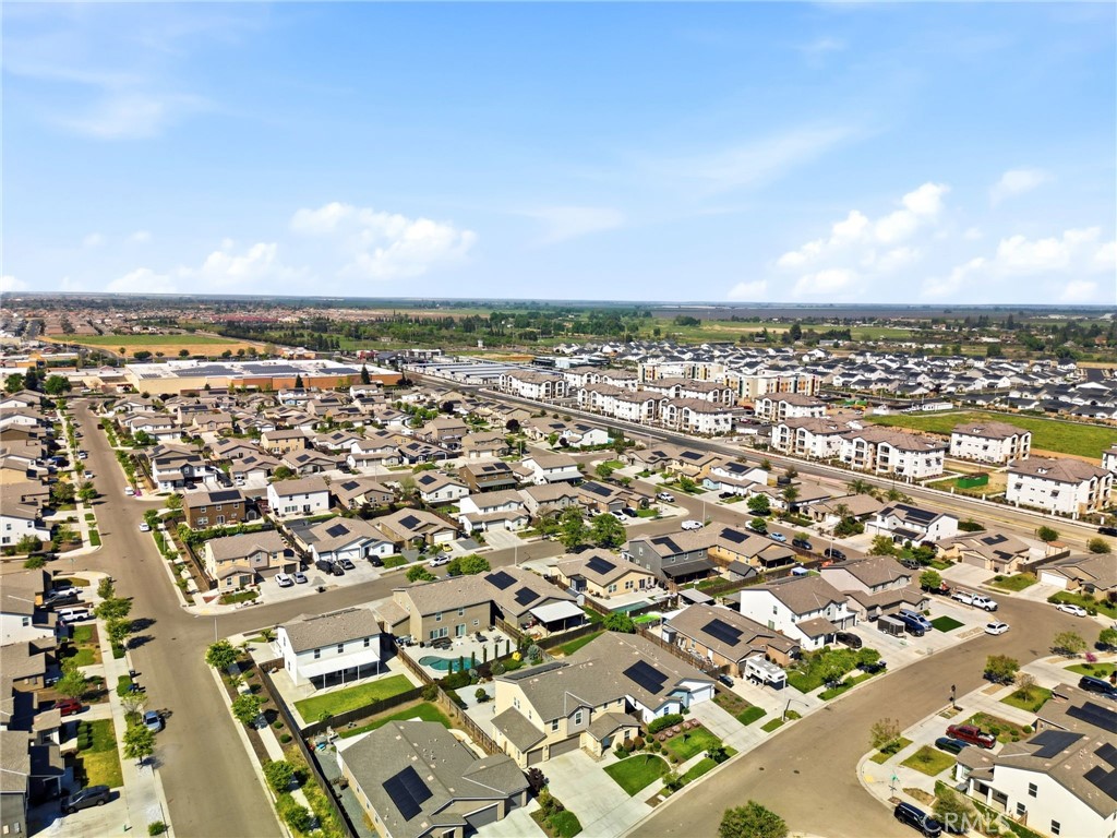 3317 N Clay, Visalia, CA 93291
