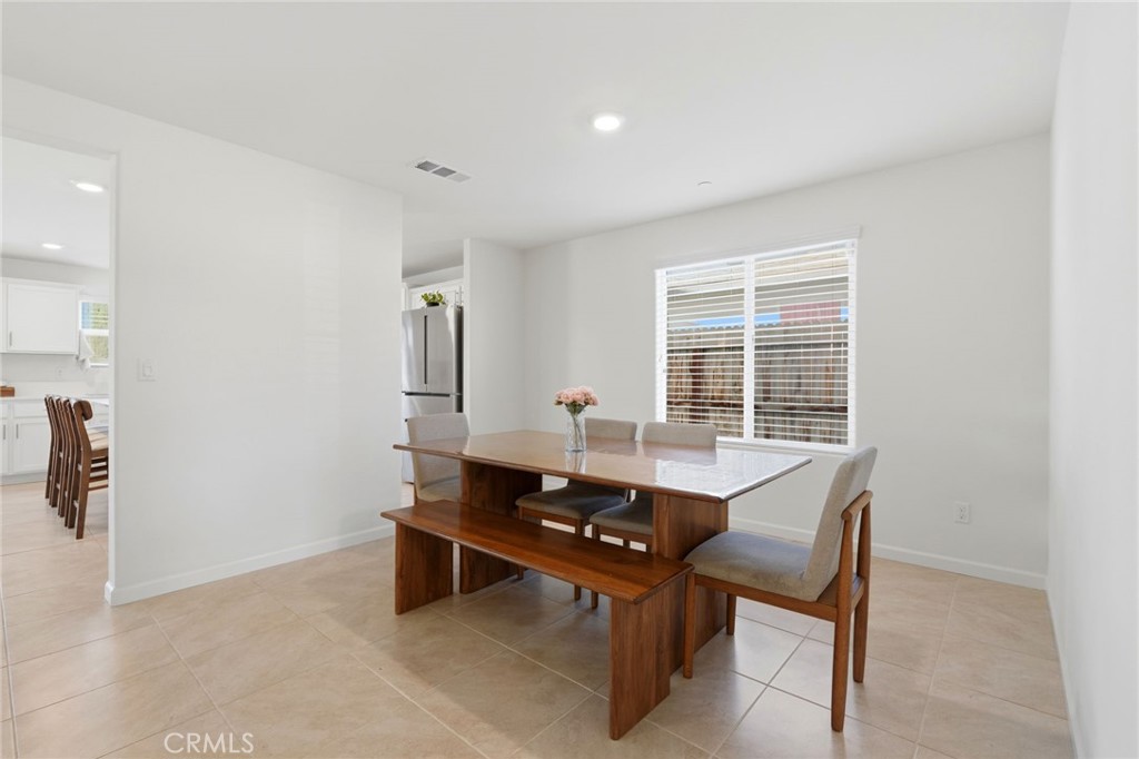 3317 N Clay, Visalia, CA 93291