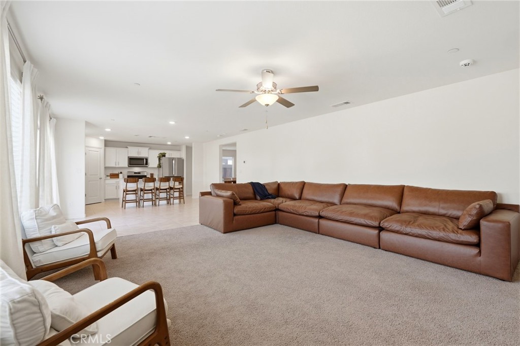 3317 N Clay, Visalia, CA 93291