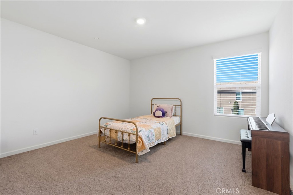 3317 N Clay, Visalia, CA 93291