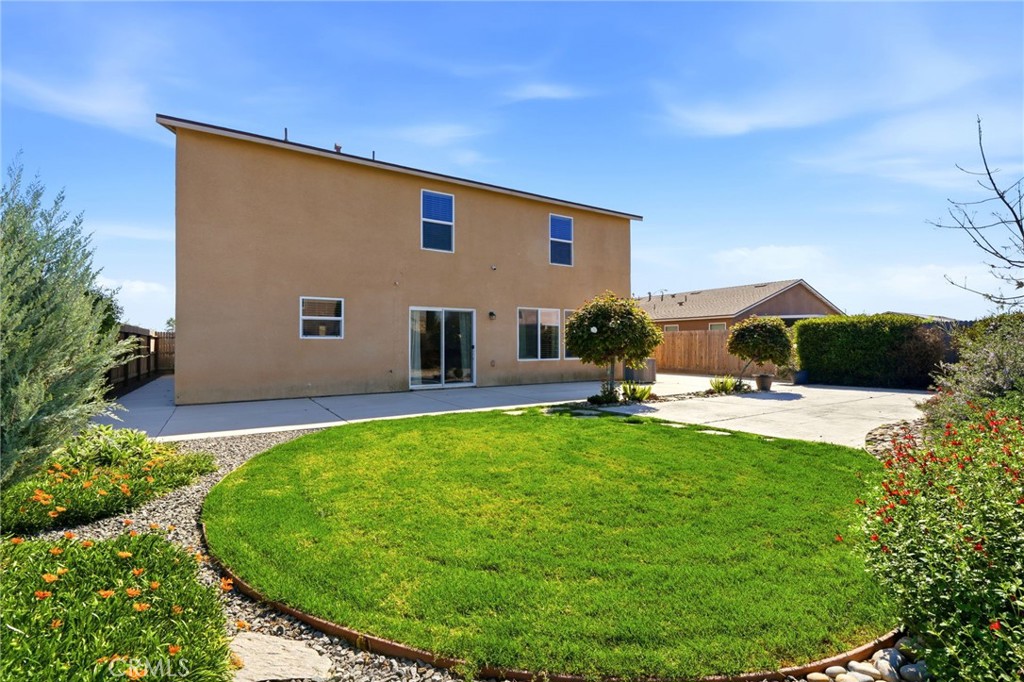 3317 N Clay, Visalia, CA 93291