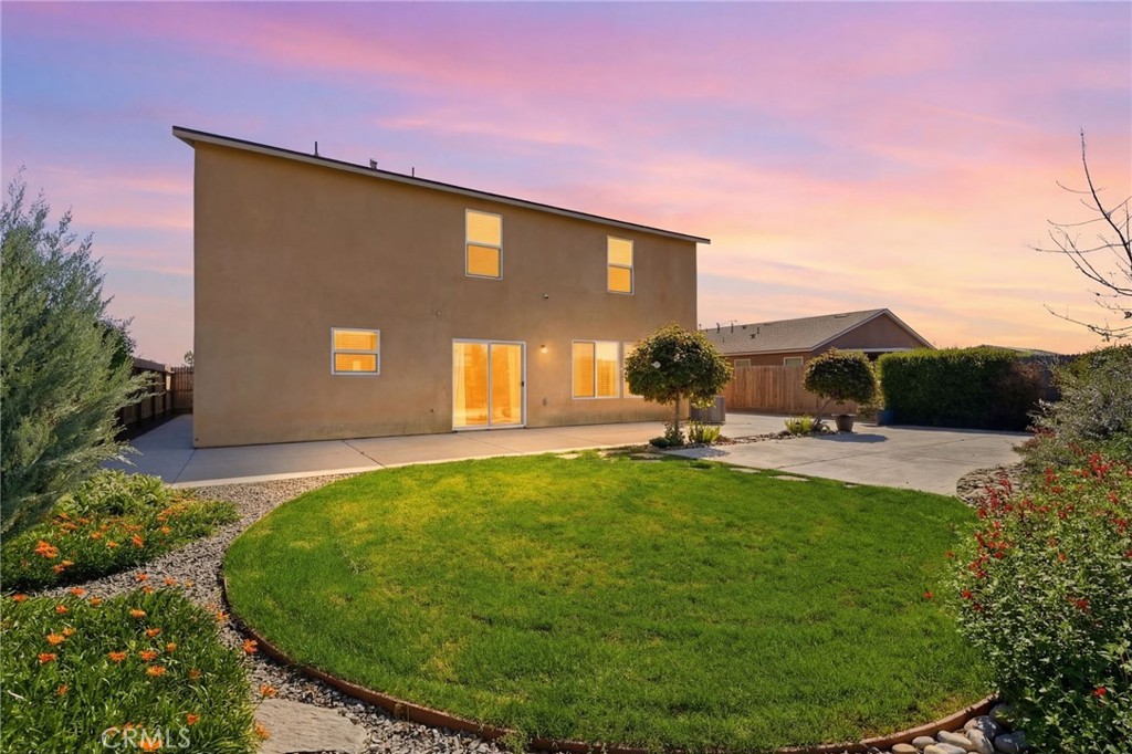 3317 N Clay, Visalia, CA 93291