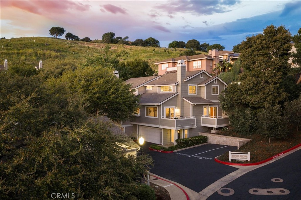 1060 Trevor Way, San Luis Obispo, CA 93401