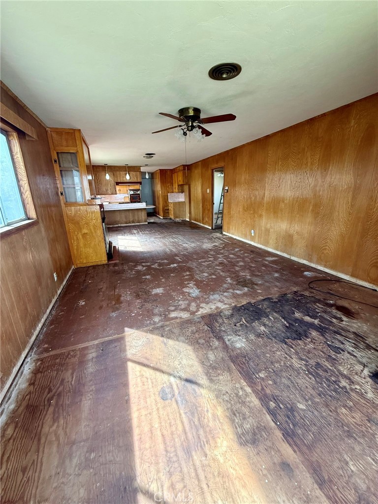 200 S D, Exeter, CA 93221