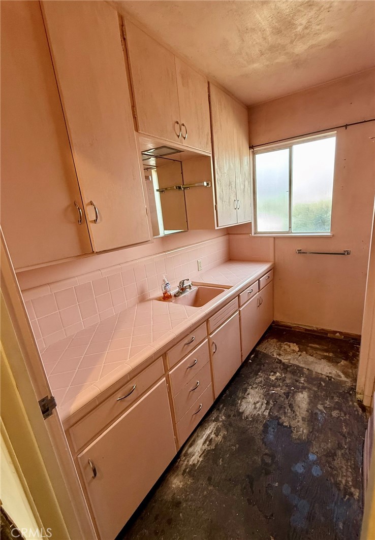 200 S D, Exeter, CA 93221