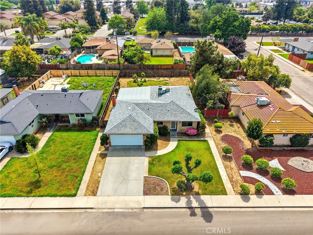 1123 E Washington Ave, Reedley, CA 93654