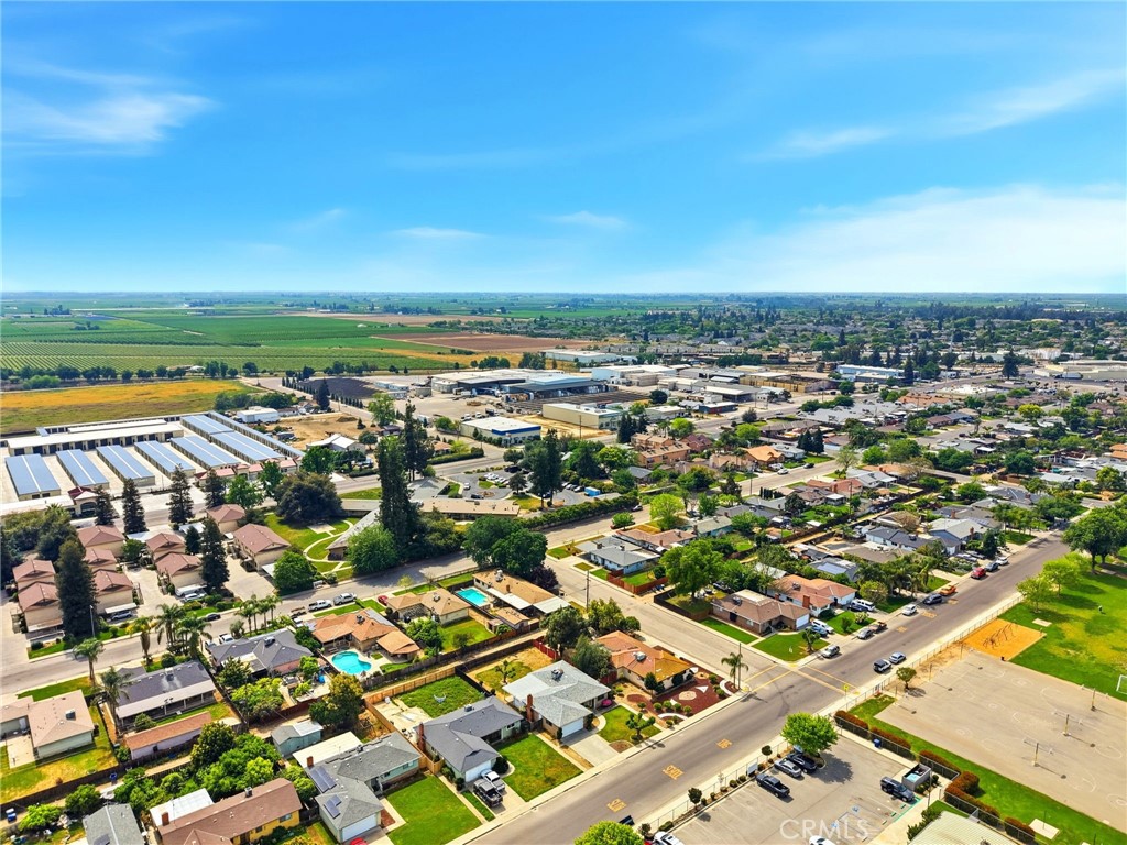 1123 E Washington Ave, Reedley, CA 93654