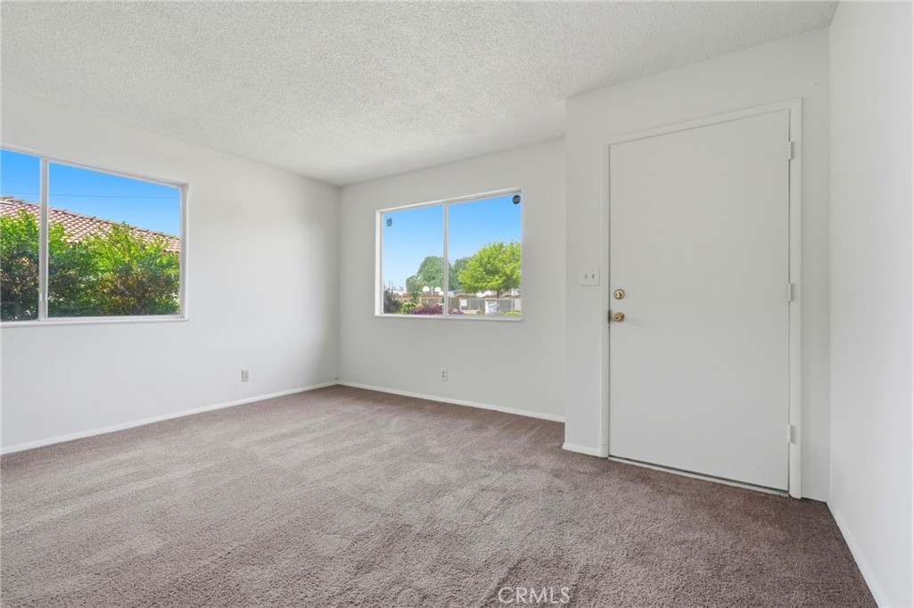 1123 E Washington Ave, Reedley, CA 93654